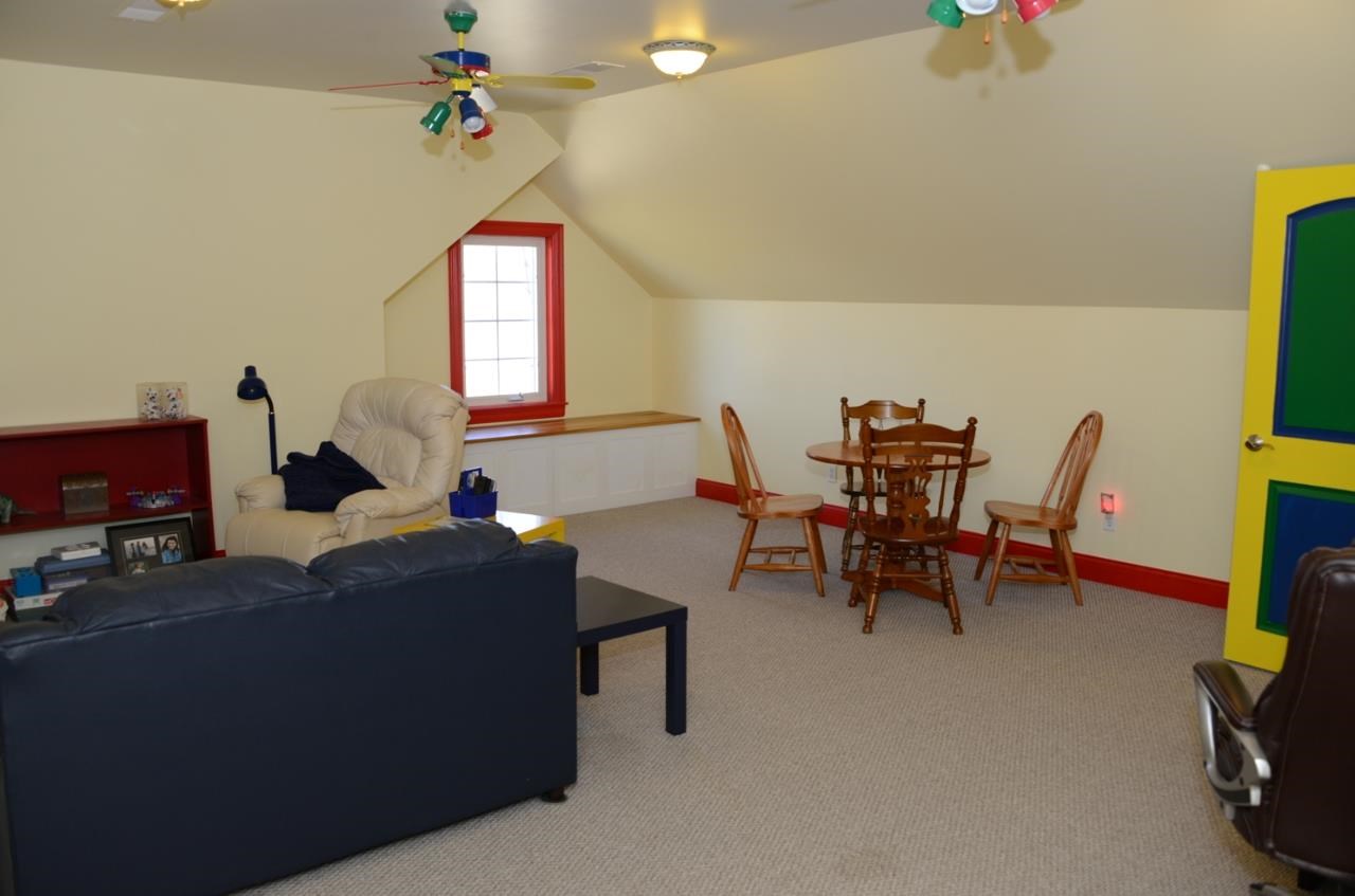 9022 Heim Road Chandler, IN 47610 - Photo 26 of 30 Gallery Image 26