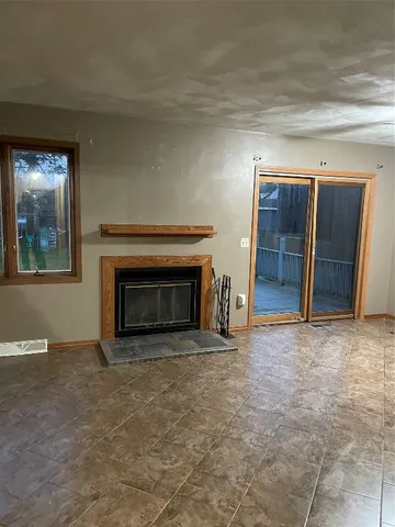 $2,300 | 364 Oak Street, Vestal, NY 13850