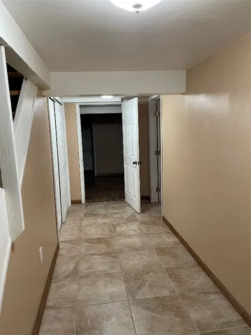 $2,300 | 364 Oak Street, Vestal, NY 13850