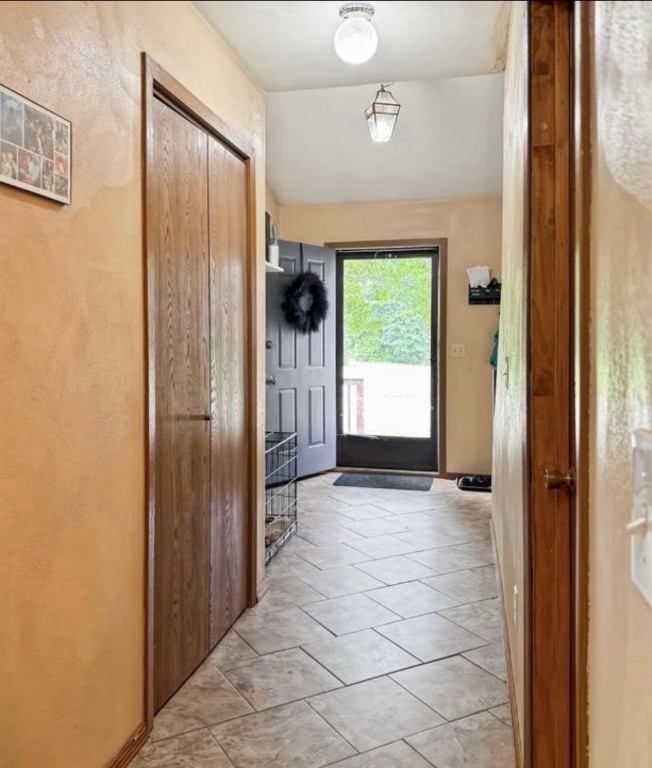 364 Oak Street Vestal, NY 13850 - Photo 4 of 15