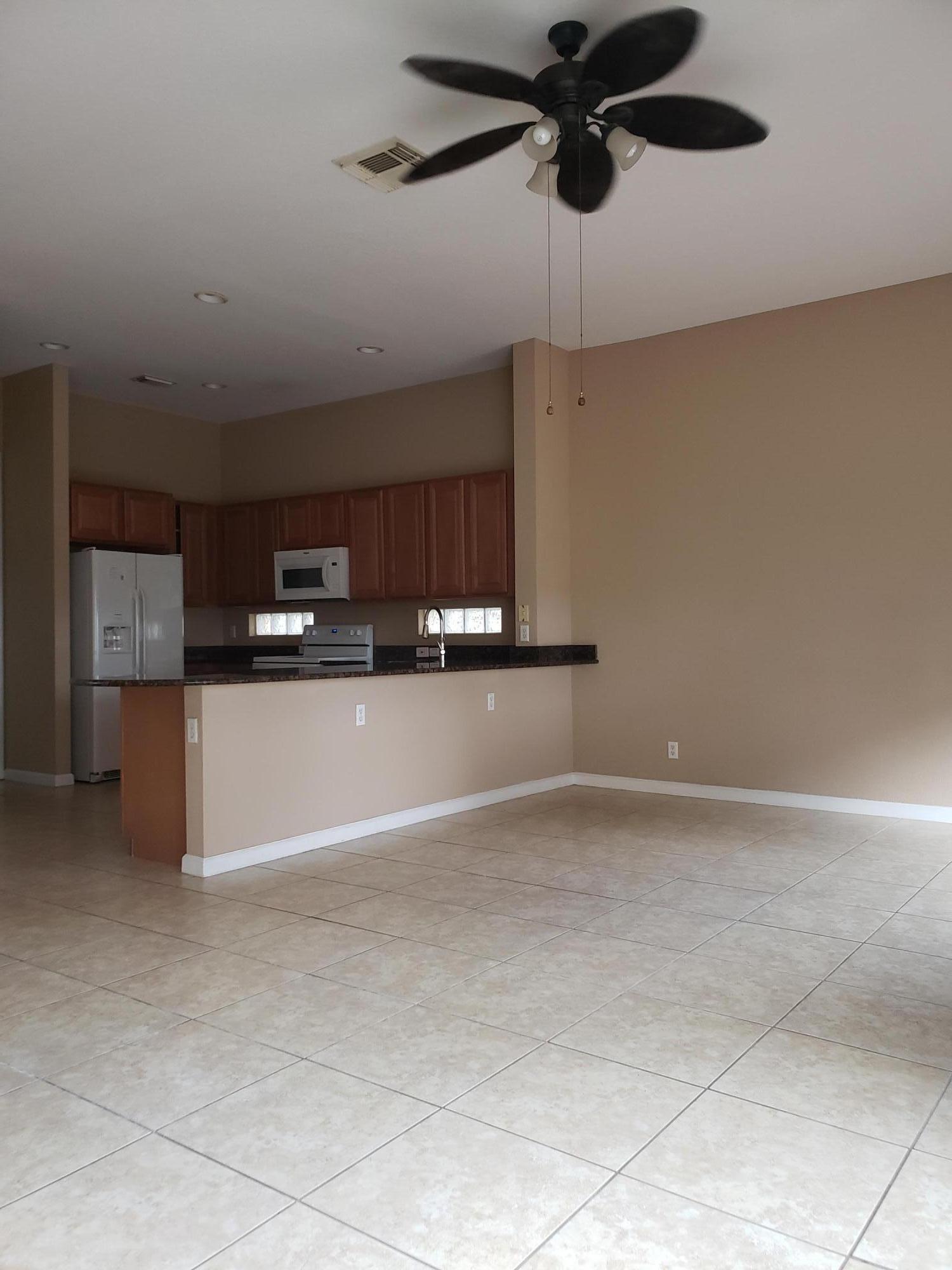 511 Gazetta Way West Palm Beach, FL 33413 - Photo 3 of 26 20200212_160910