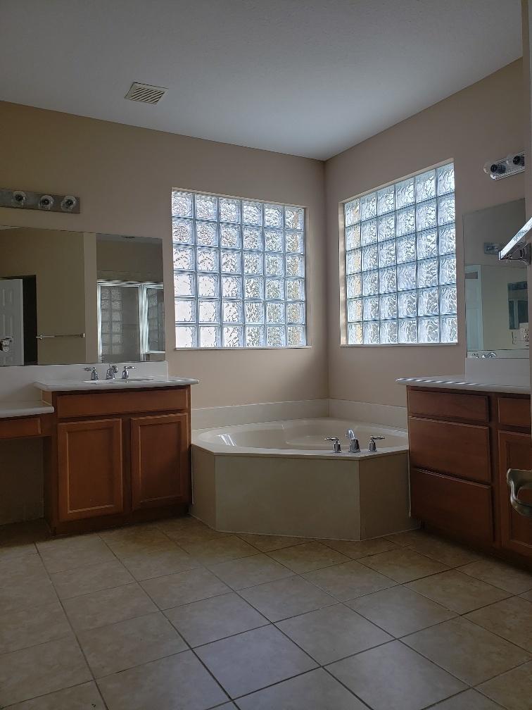 511 Gazetta Way West Palm Beach, FL 33413 - Photo 9 of 26 20200212_155519_resized - Copy (2)
