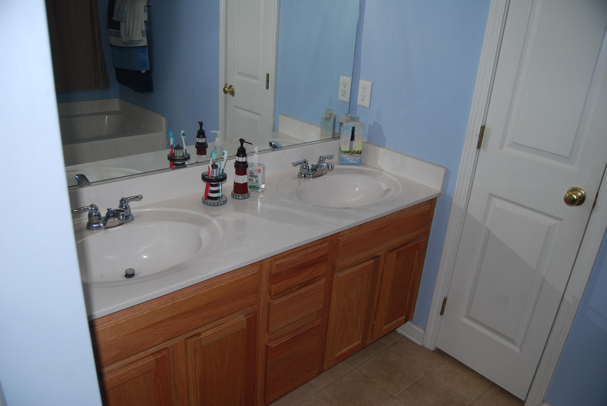 307 Briarbend Road Goose Creek, SC 29445 - Photo 9 of 12 Masterbath