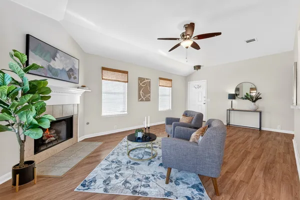$289,900 | 2210 John Tee Drive, Cedar Park, TX 78613