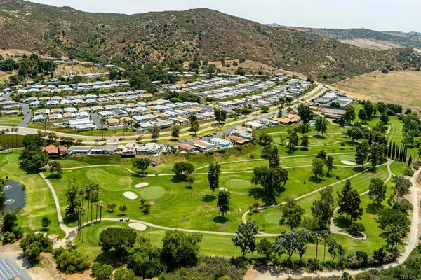 $465,000 | 4650 Dulin Road, Unit 40, Fallbrook, CA 92003