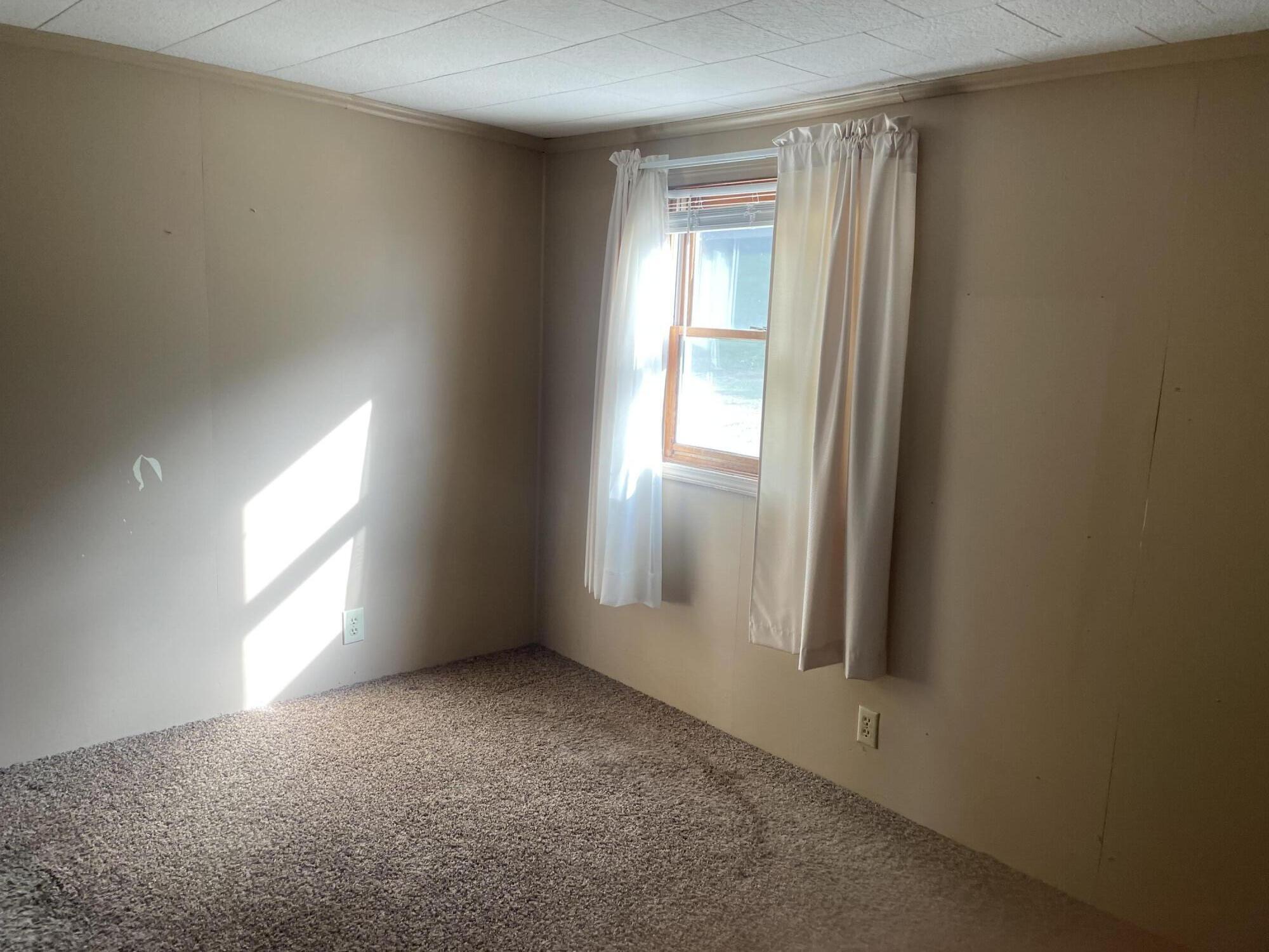 44 Martin Stream Road Norridgewock, ME 04957 - Photo 15 of 32 LIVING ROOM