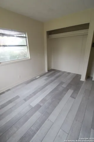 $1,300 | 115 Randall Road, Lakehills, TX 78063