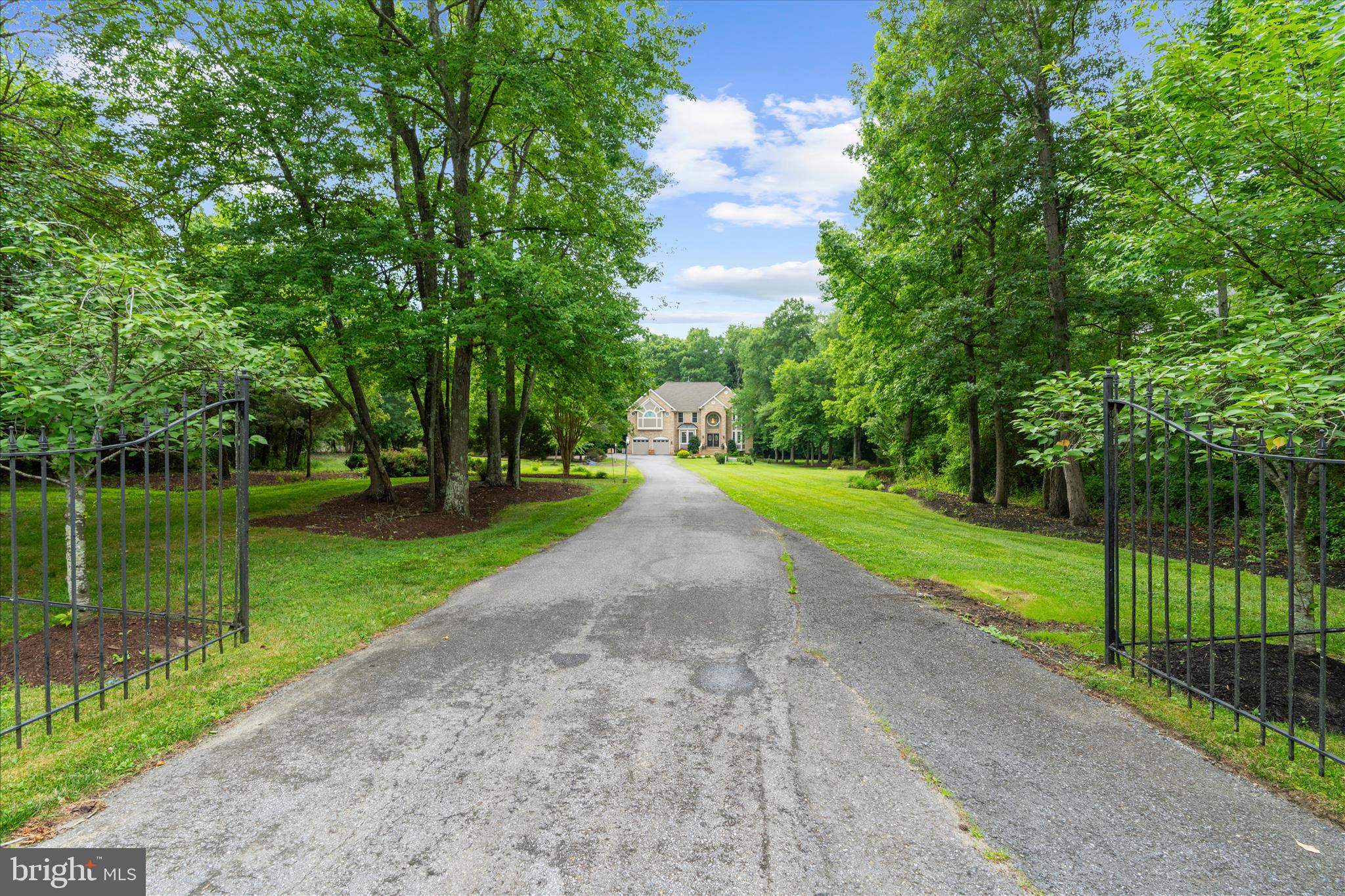 11709 Duckettown Road Bowie, MD 20720 - Photo 5 of 112