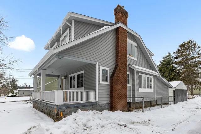 $172,000 | 319 Foster Avenue, Rockford, IL 61102