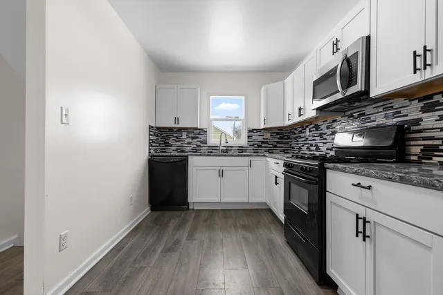 $172,000 | 319 Foster Avenue, Rockford, IL 61102