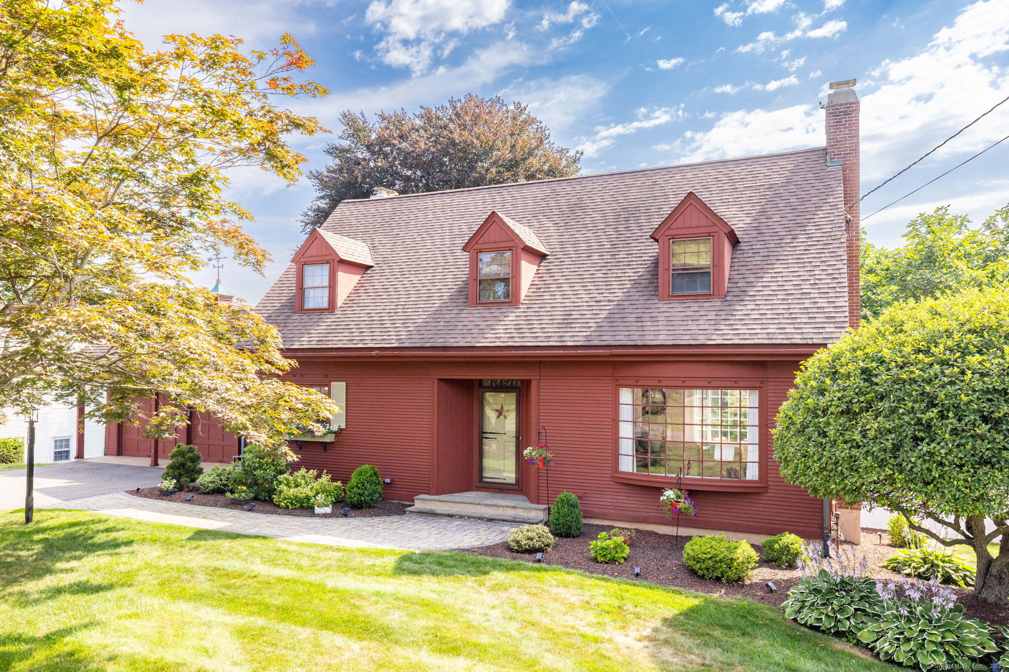 a front view of house with yard