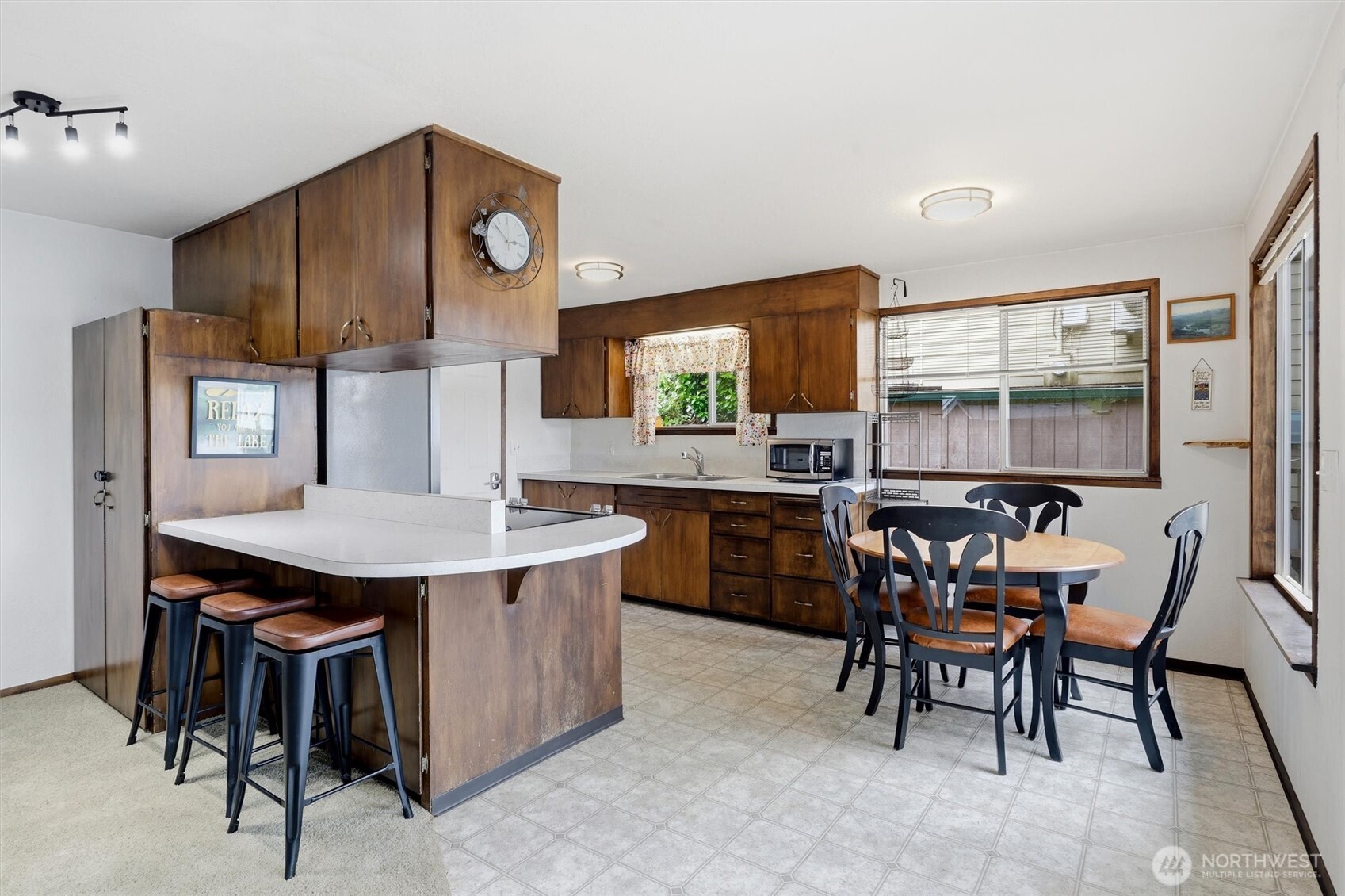 2020 South Lake Roesiger Road Snohomish, WA 98290 - Photo 5 of 36