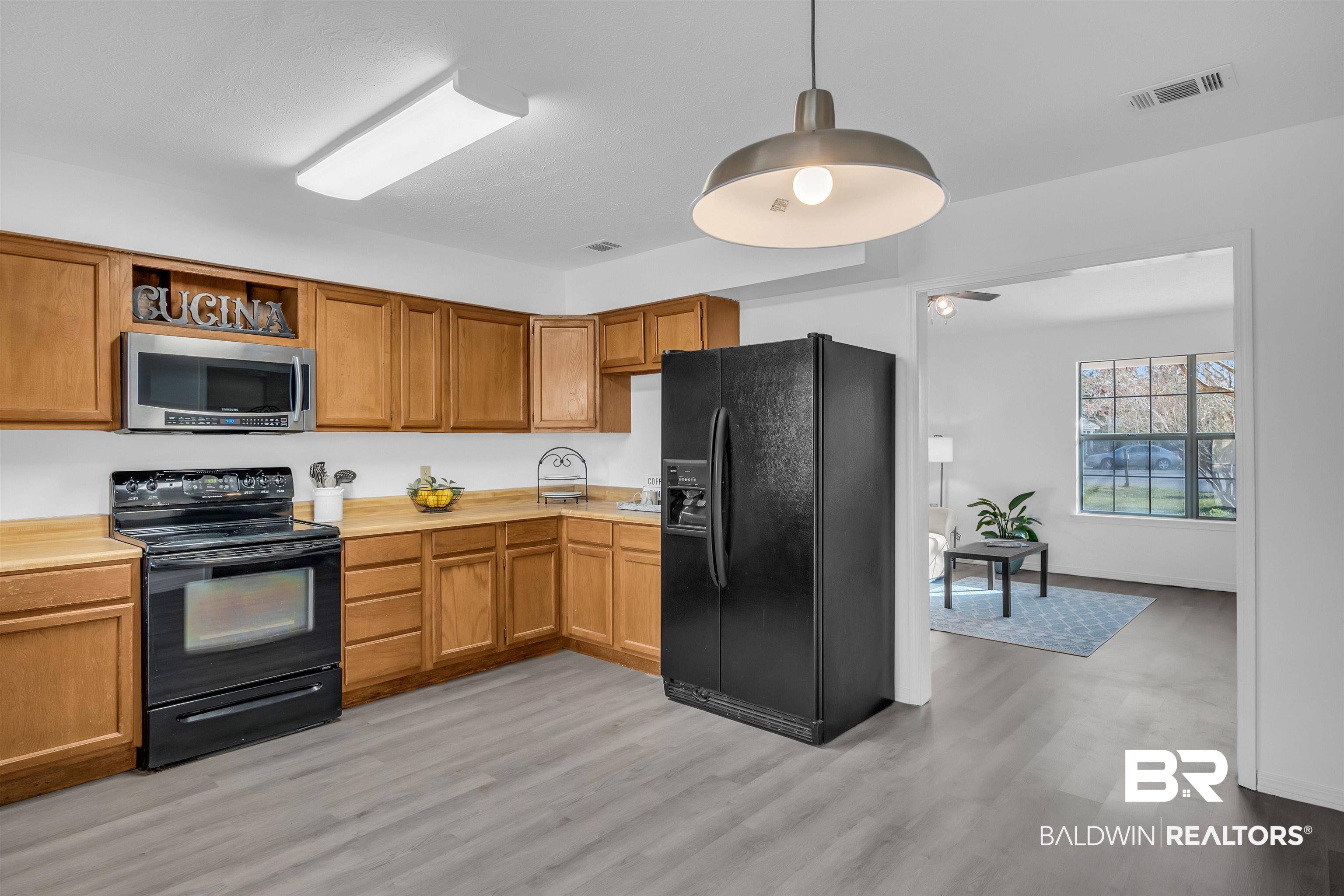 7 Verbena Circle Foley, AL 36535 - Photo 6 of 21 Kitchen
