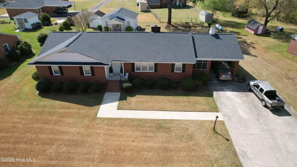 $296,000 | 510 Lakeview Drive, Murfreesboro, NC 27855