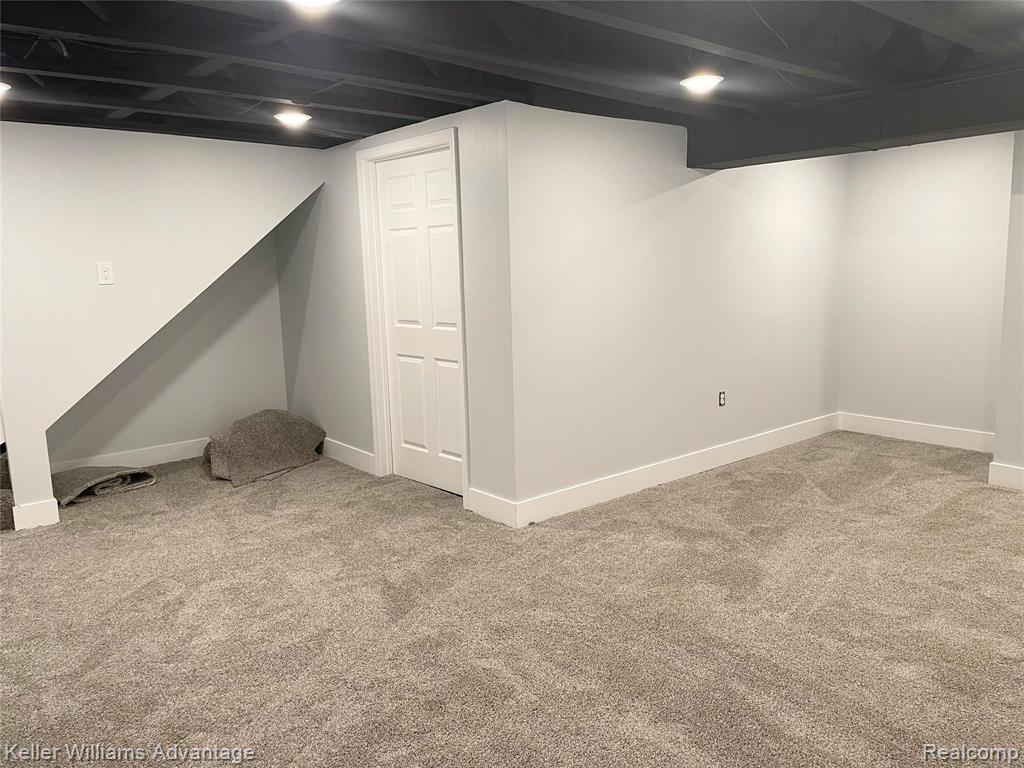 23594 North Rockledge Novi, MI 48375 - Photo 11 of 22