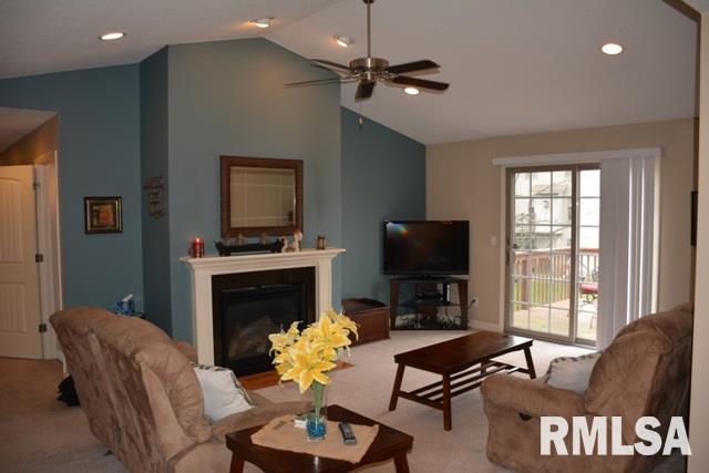 5303 West Airways Road Peoria, IL 61607 - Photo 5 of 29 Gallery Image 5
