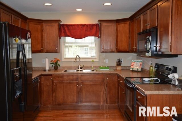 5303 West Airways Road Peoria, IL 61607 - Photo 7 of 29 Gallery Image 7