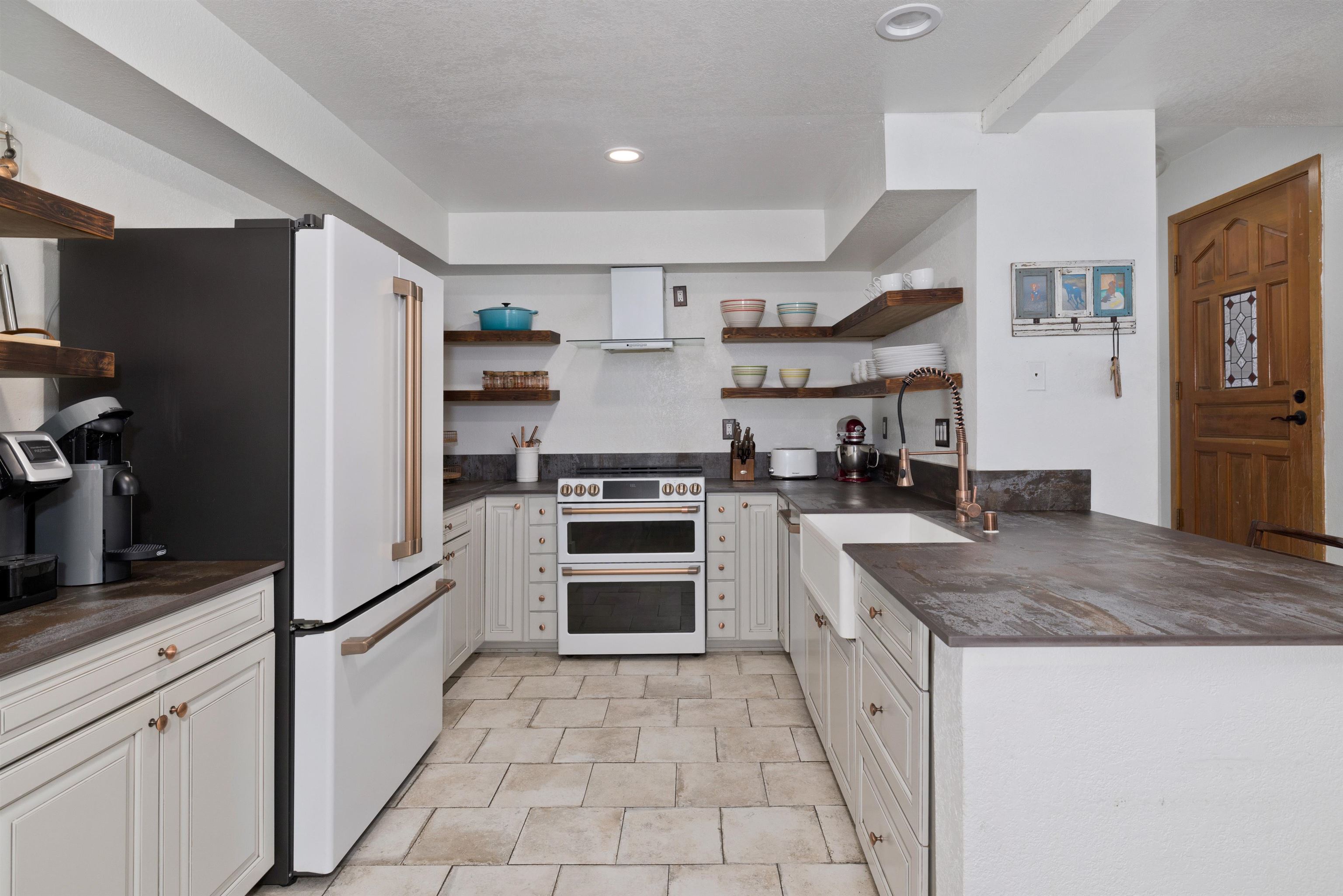 625 Golden Creek Road, Unit 625 Mammoth Lakes, CA 93546 - Photo 12 of 30
