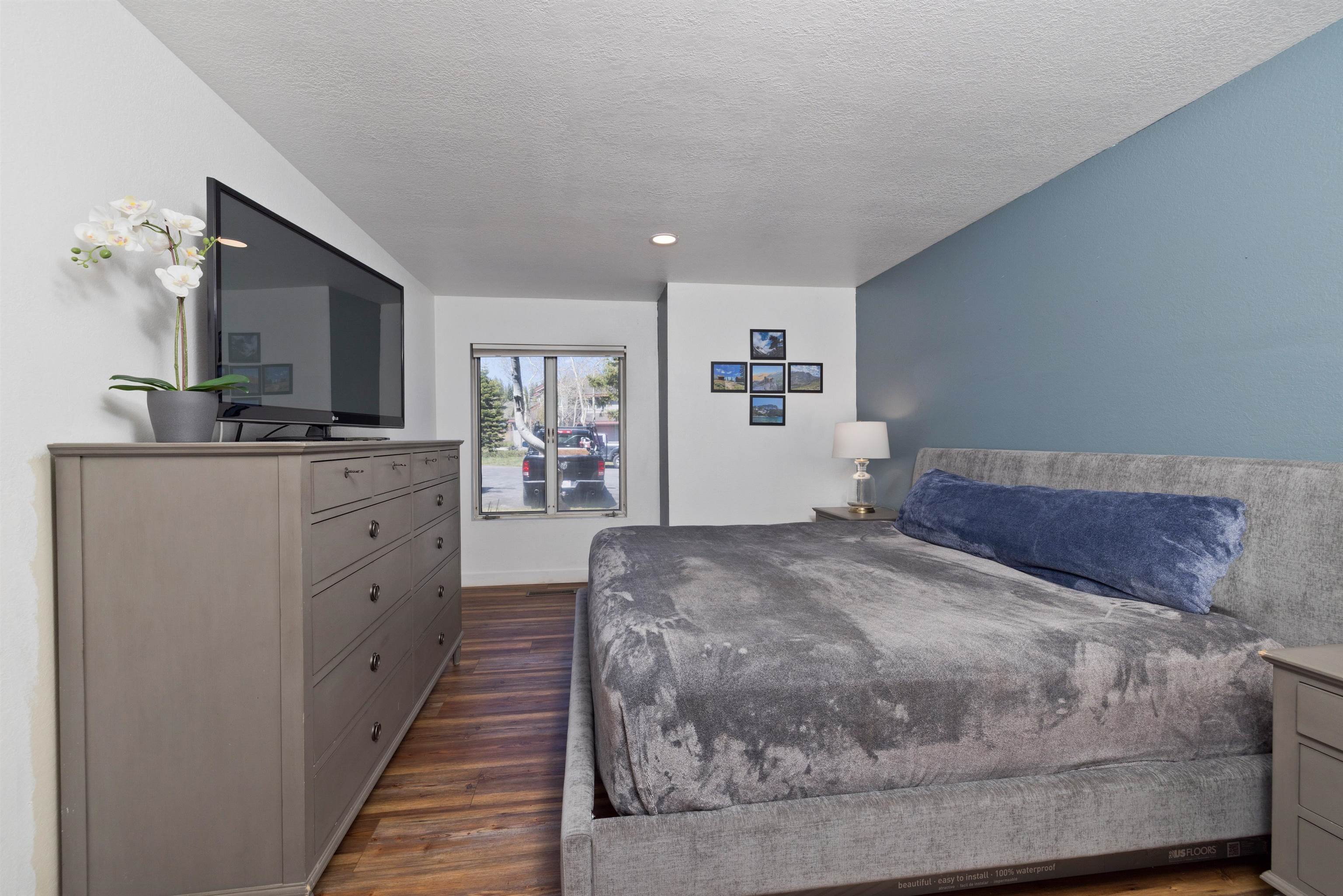 625 Golden Creek Road, Unit 625 Mammoth Lakes, CA 93546 - Photo 18 of 30