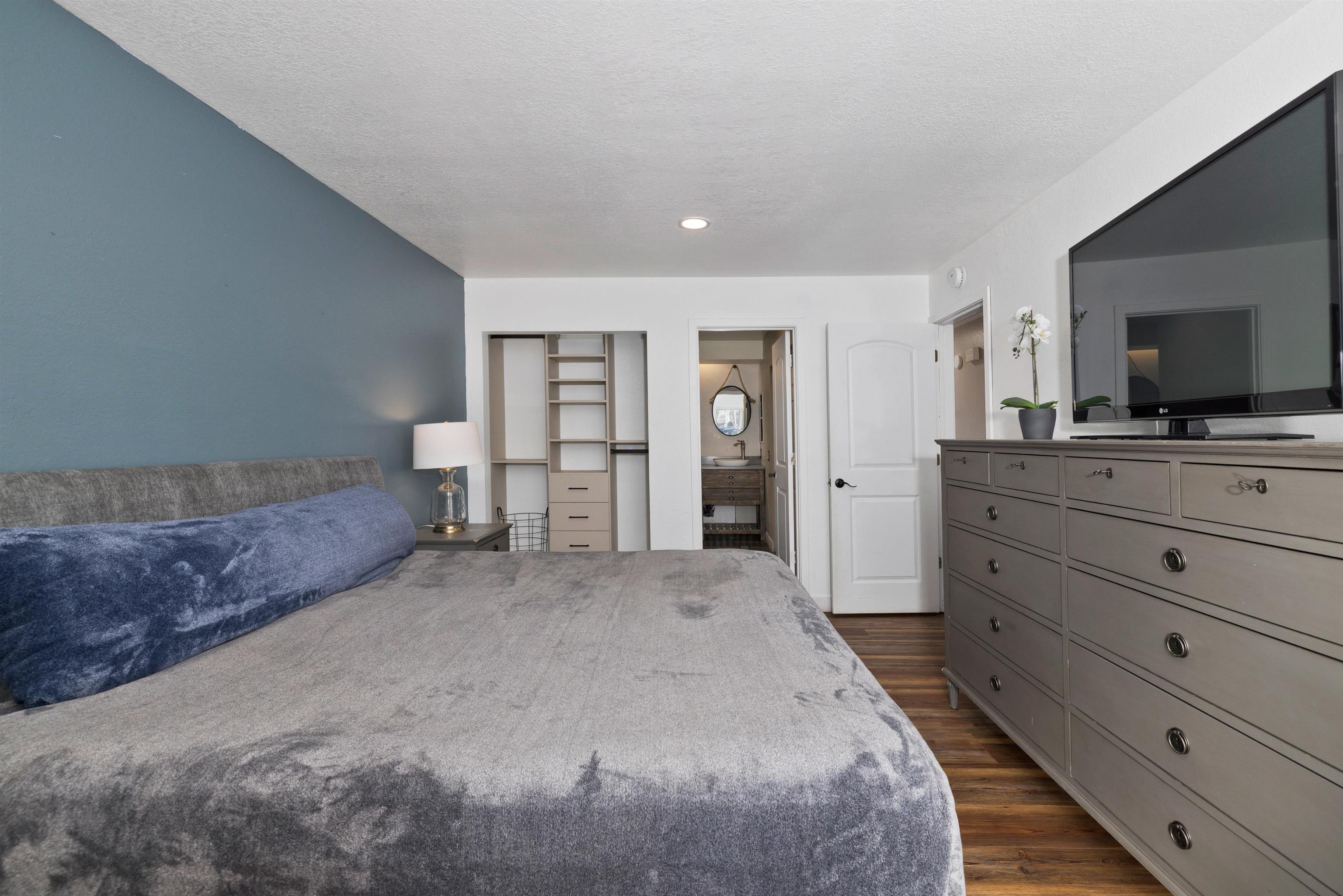 625 Golden Creek Road, Unit 625 Mammoth Lakes, CA 93546 - Photo 20 of 30