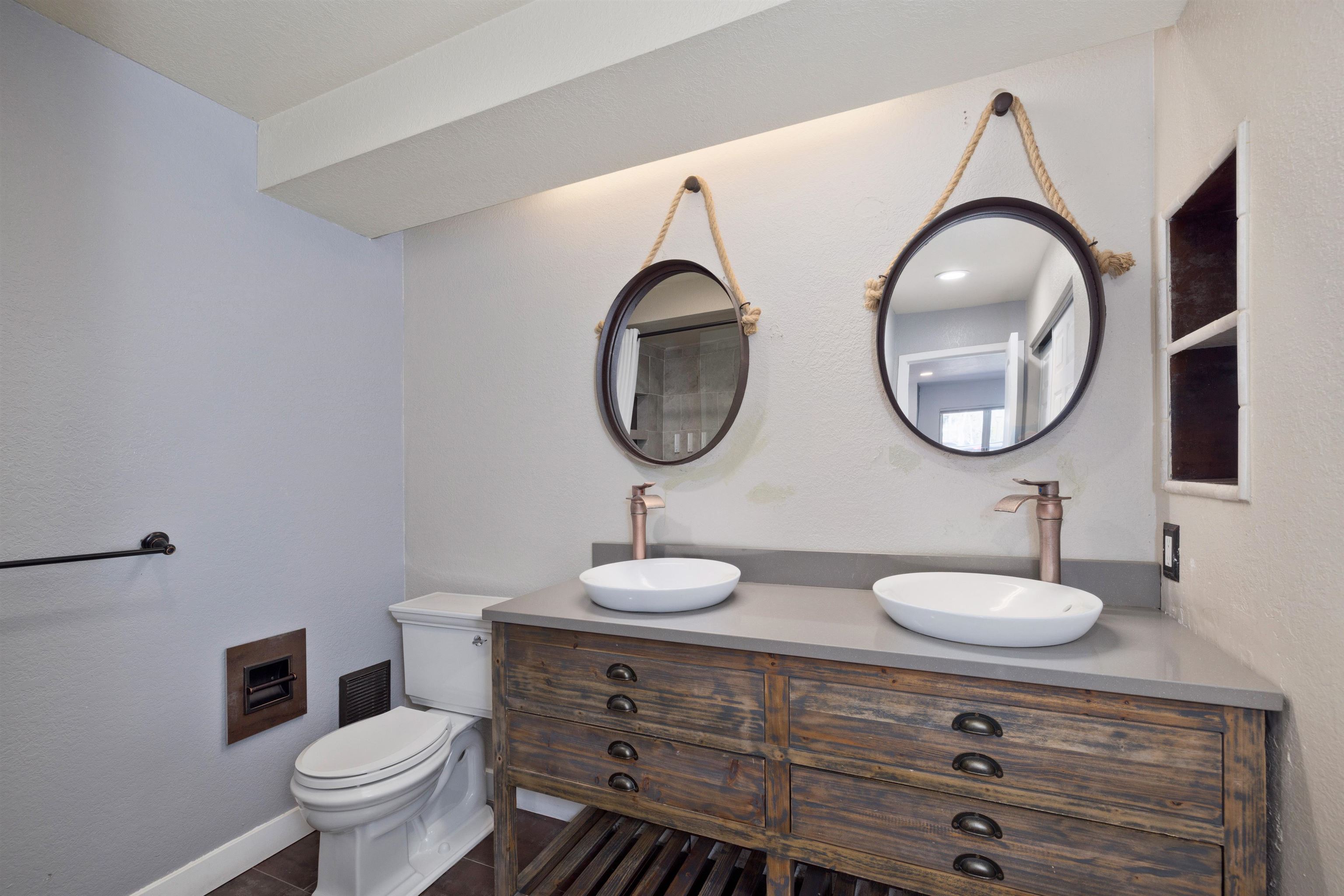 625 Golden Creek Road, Unit 625 Mammoth Lakes, CA 93546 - Photo 21 of 30