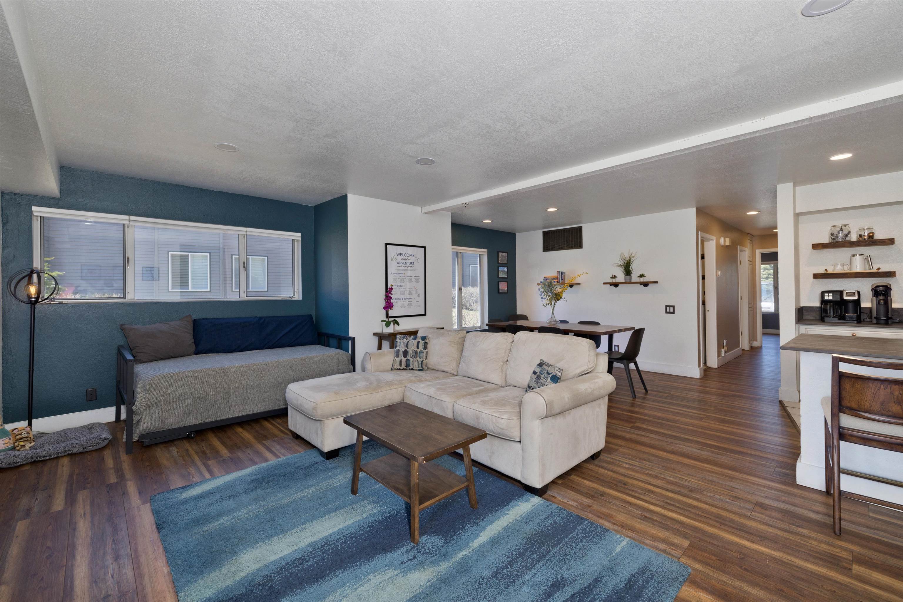 625 Golden Creek Road, Unit 625 Mammoth Lakes, CA 93546 - Photo 6 of 30