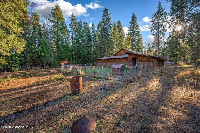 $798,000 | 31745 North Caravelle Road, Athol, ID 83801