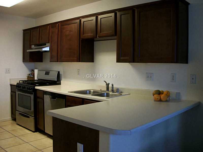 10189 Quaint Tree Street Las Vegas, NV 89183 - Photo 3 of 22 Kitchen. Beautiful Kitchen with new cabinets