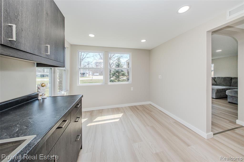 4118 Griswold Road Port Huron, MI 48060 - Photo 24 of 43