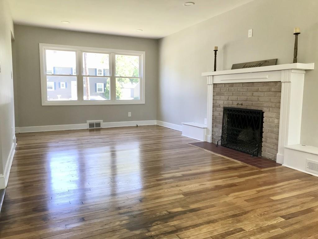 174 Abbott Street Springfield, MA 01118 - Photo 8 of 21
