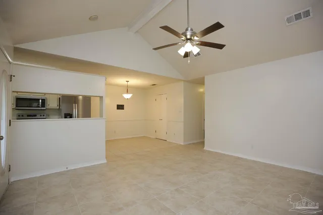 $1,400 | 6972 Weatherwood Drive, Pensacola, FL 32506