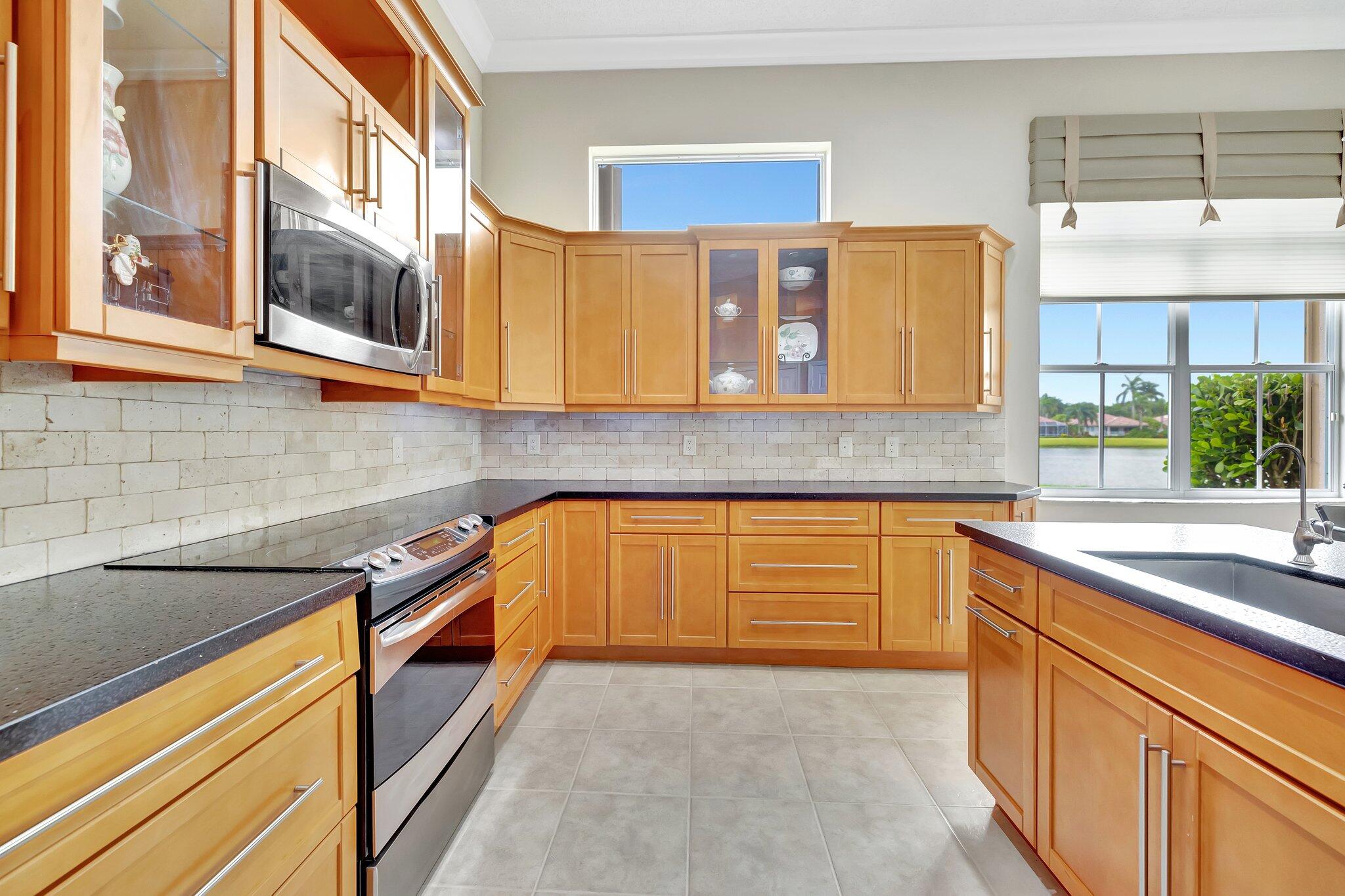 7023 Fairway Lakes Drive Boynton Beach, FL 33472 - Photo 8 of 82 16-web-or-mls-3W7A8724