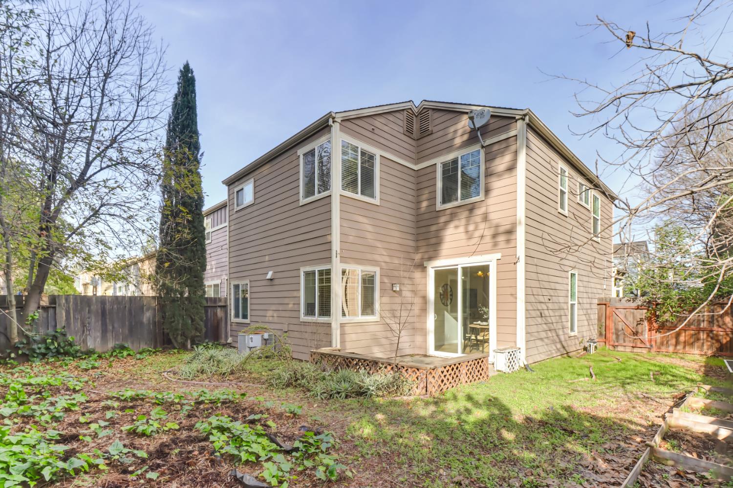 3180 Albany Circle Davis, CA 95618 - Photo 41 of 48