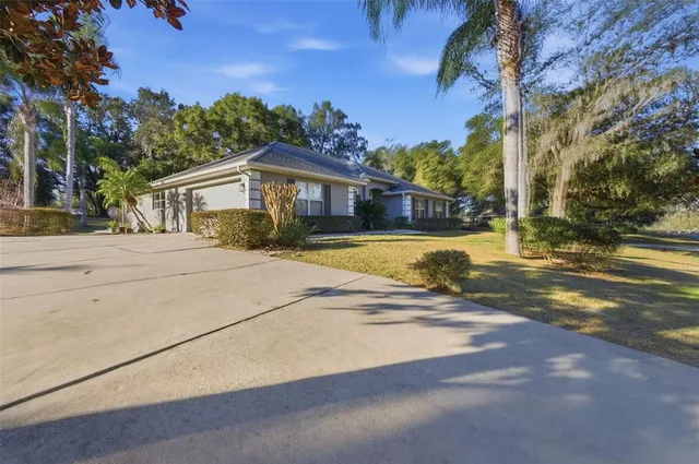 $498,000 | 36602 Honey Tree Court, Eustis, FL 32736