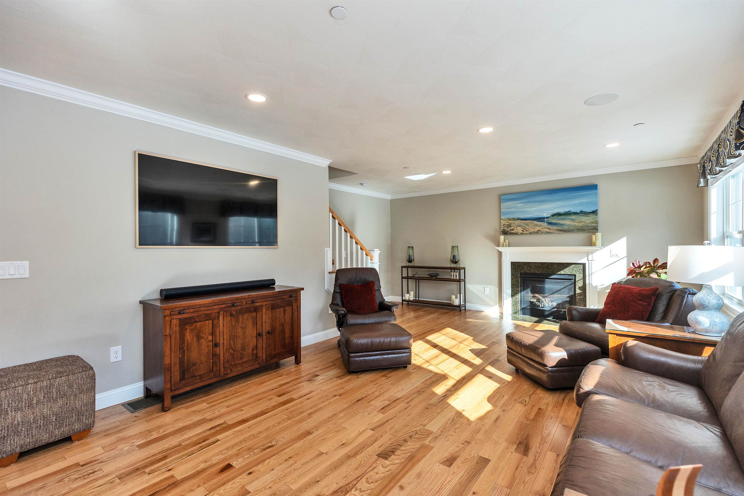 1 C Pat's Way Hollis, NH 03049 - Photo 9 of 32