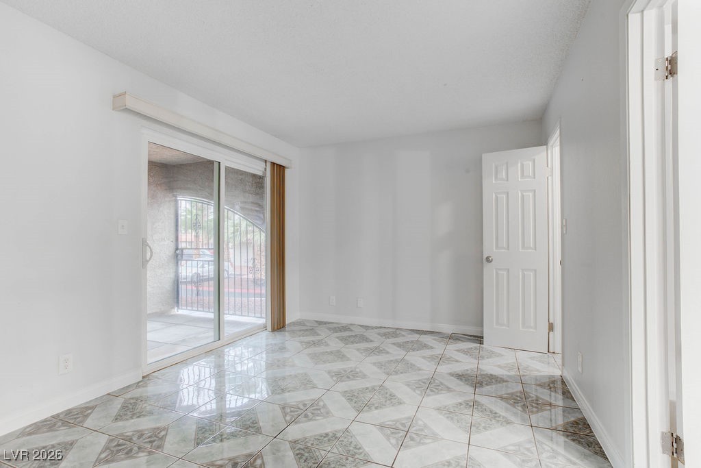 808 Hedge Way, Unit 7 Las Vegas, NV 89110 - Photo 16 of 30
