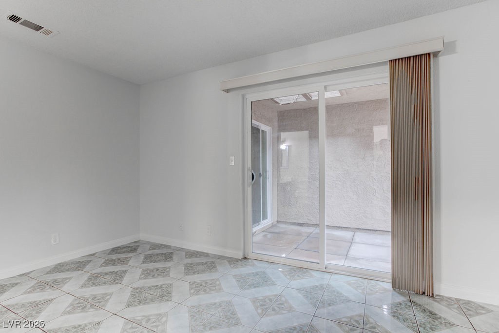 808 Hedge Way, Unit 7 Las Vegas, NV 89110 - Photo 19 of 30