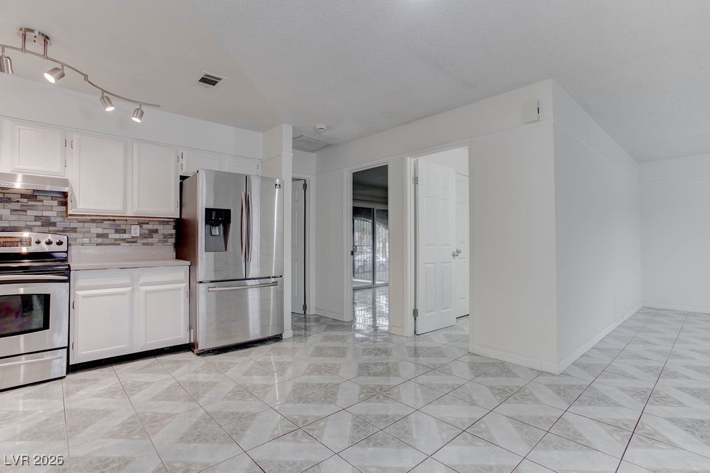 808 Hedge Way, Unit 7 Las Vegas, NV 89110 - Photo 7 of 30