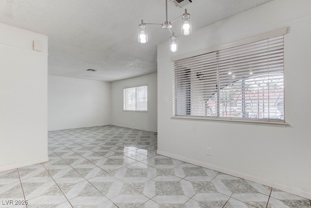 808 Hedge Way, Unit 7 Las Vegas, NV 89110 - Photo 9 of 30