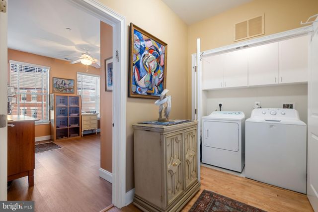 $745,000 | 800 Admirals Way, Unit 1832, Philadelphia, PA 19146