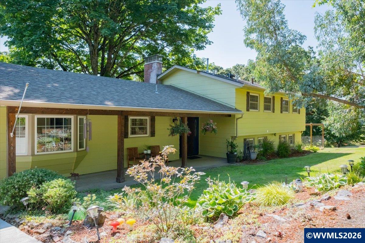 733 Northwest Laurel Place Albany, OR 97321 - Photo 1 of 50