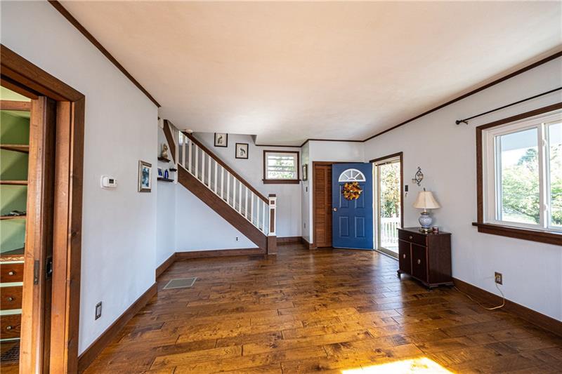2015 Darlington Road Beaver Falls, PA 15010 - Photo 5 of 25 Gallery Image 5