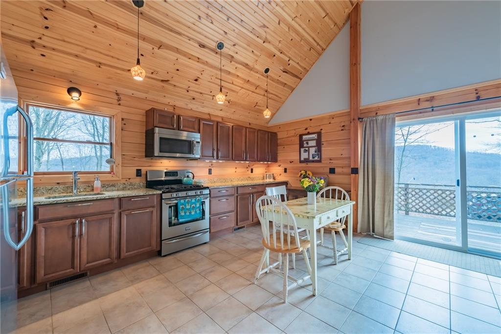 163 Seanor Church Road Ruffs Dale, PA 15679 - Photo 7 of 23