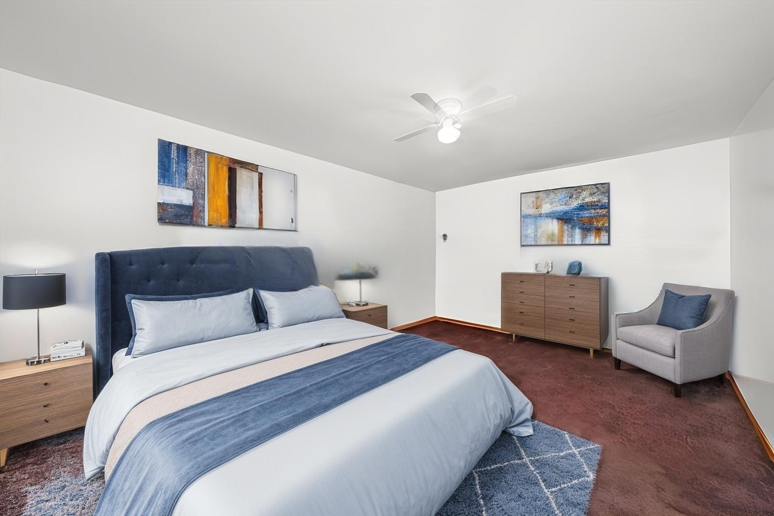 4343 West Emerald Way Street Alsip, IL 60803 - Photo 21 of 44 a bedroom with a bed and a couch