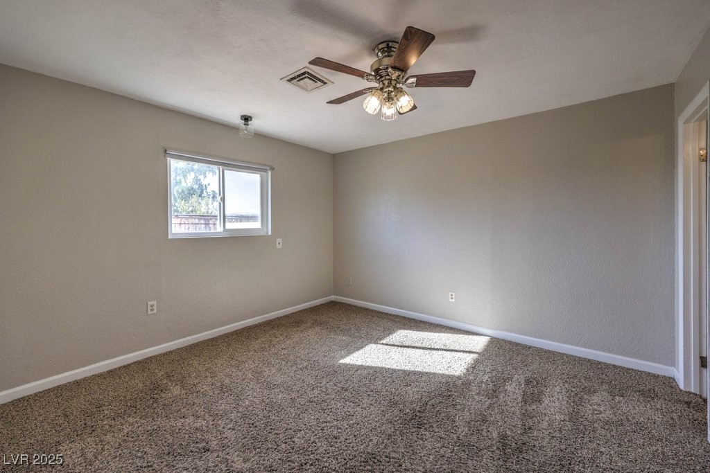 3811 Skyline Street Logandale, NV 89021 - Photo 28 of 58 Bedroom with en suite