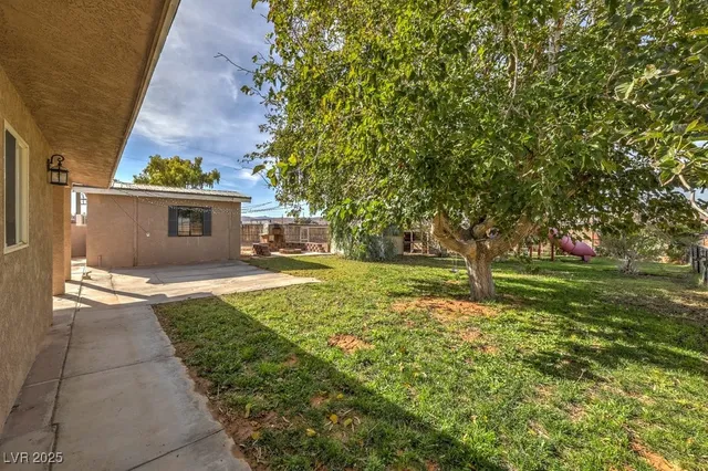 $650,000 | 3811 Skyline Street, Logandale, NV 89021