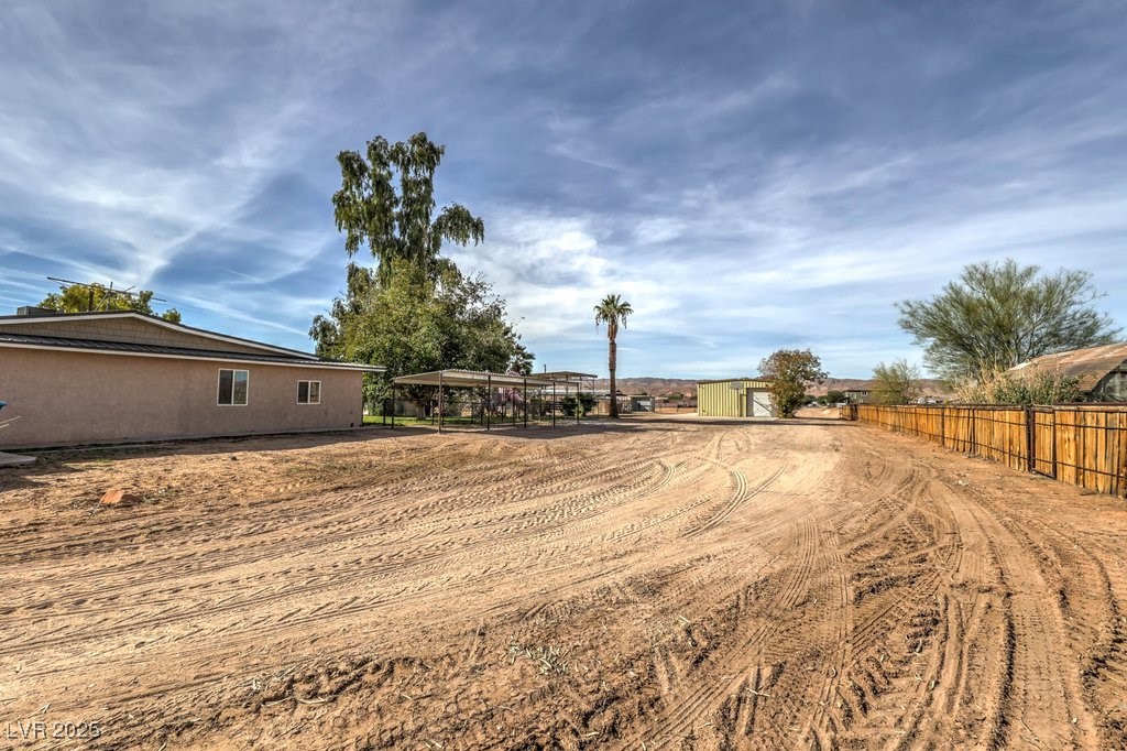 3811 Skyline Street Logandale, NV 89021 - Photo 41 of 58 Side yard