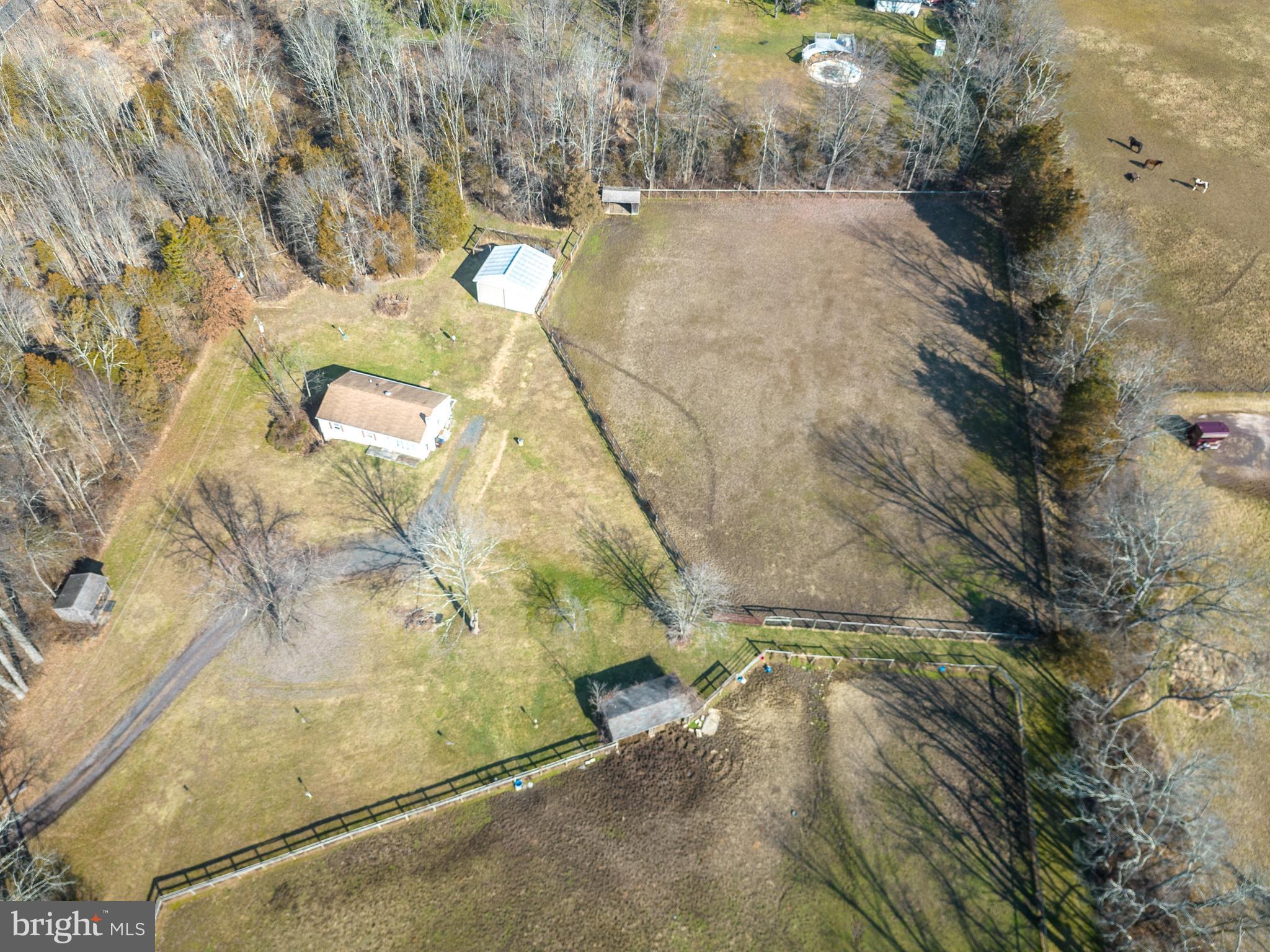 1385 Wright Road Quakertown, PA 18951 - Photo 1 of 57