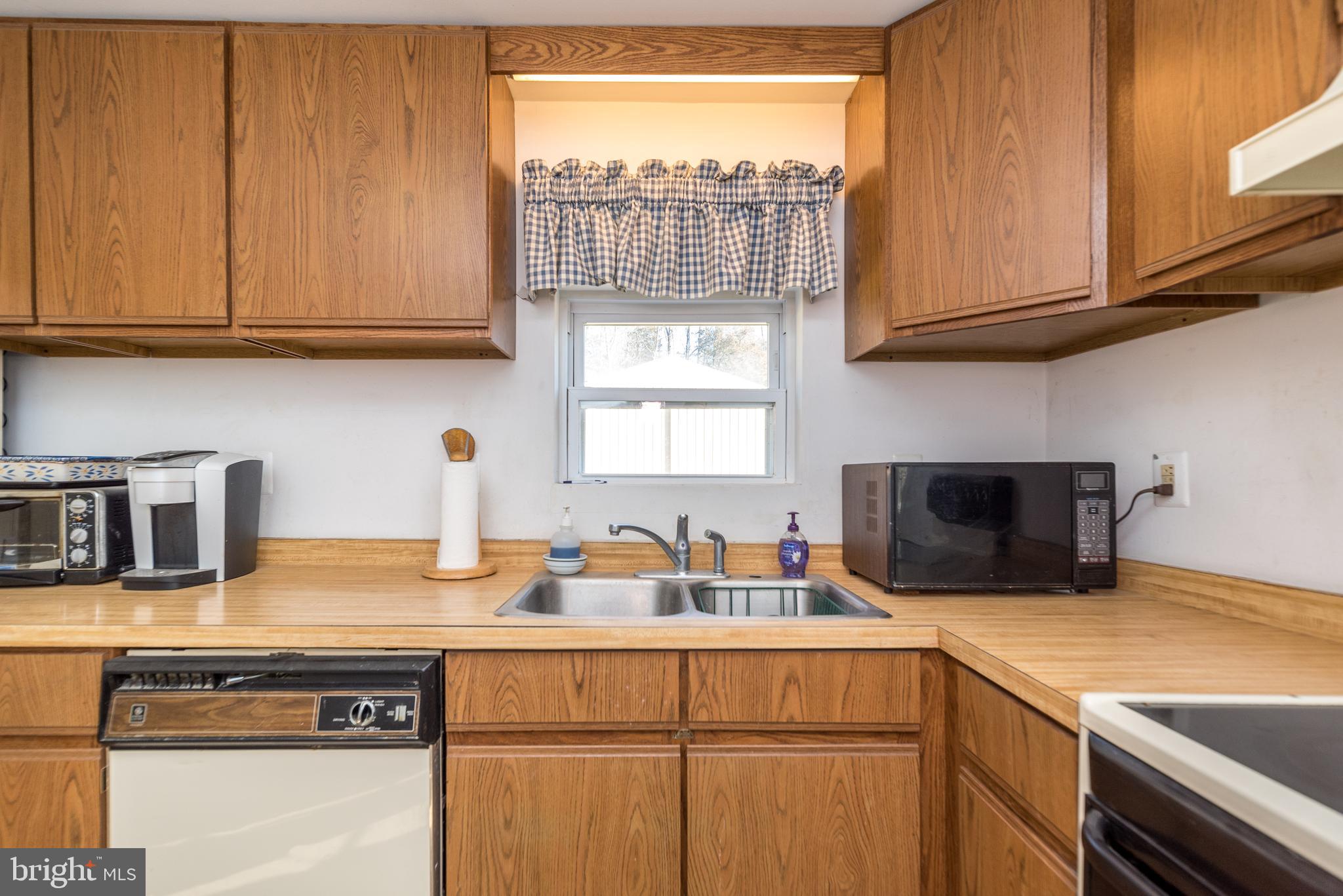 1385 Wright Road Quakertown, PA 18951 - Photo 7 of 57