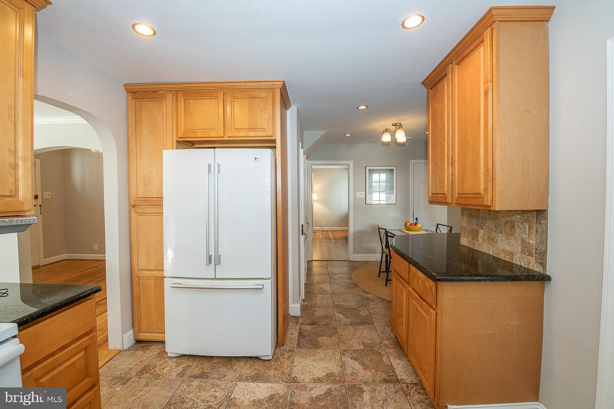 712 Argyle Road Wynnewood, PA 19096 - Photo 16 of 55 Gallery Image 16